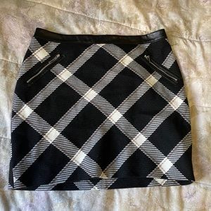 WHBM zip-up skirt